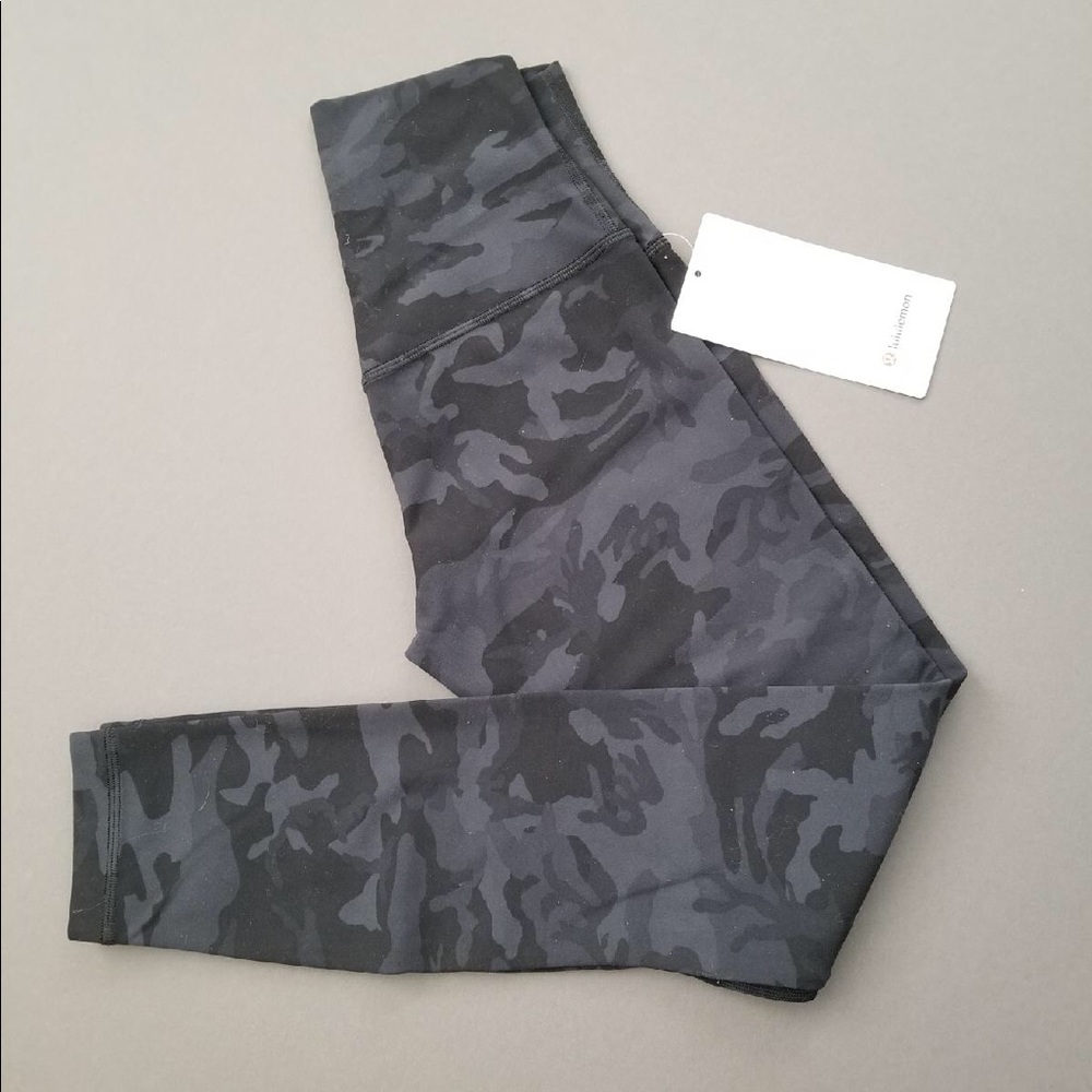 Lululemon Incognito Camo Multi Grey Align NWT